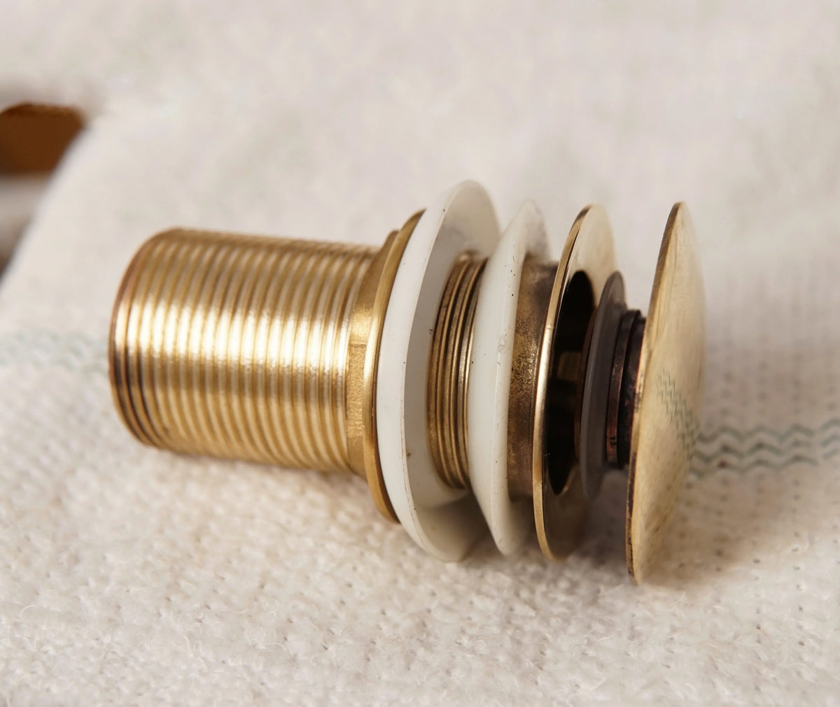 Unlacquered Brass Bathroom Sink Drain, Basin Sink Stopper, Pop up Drain