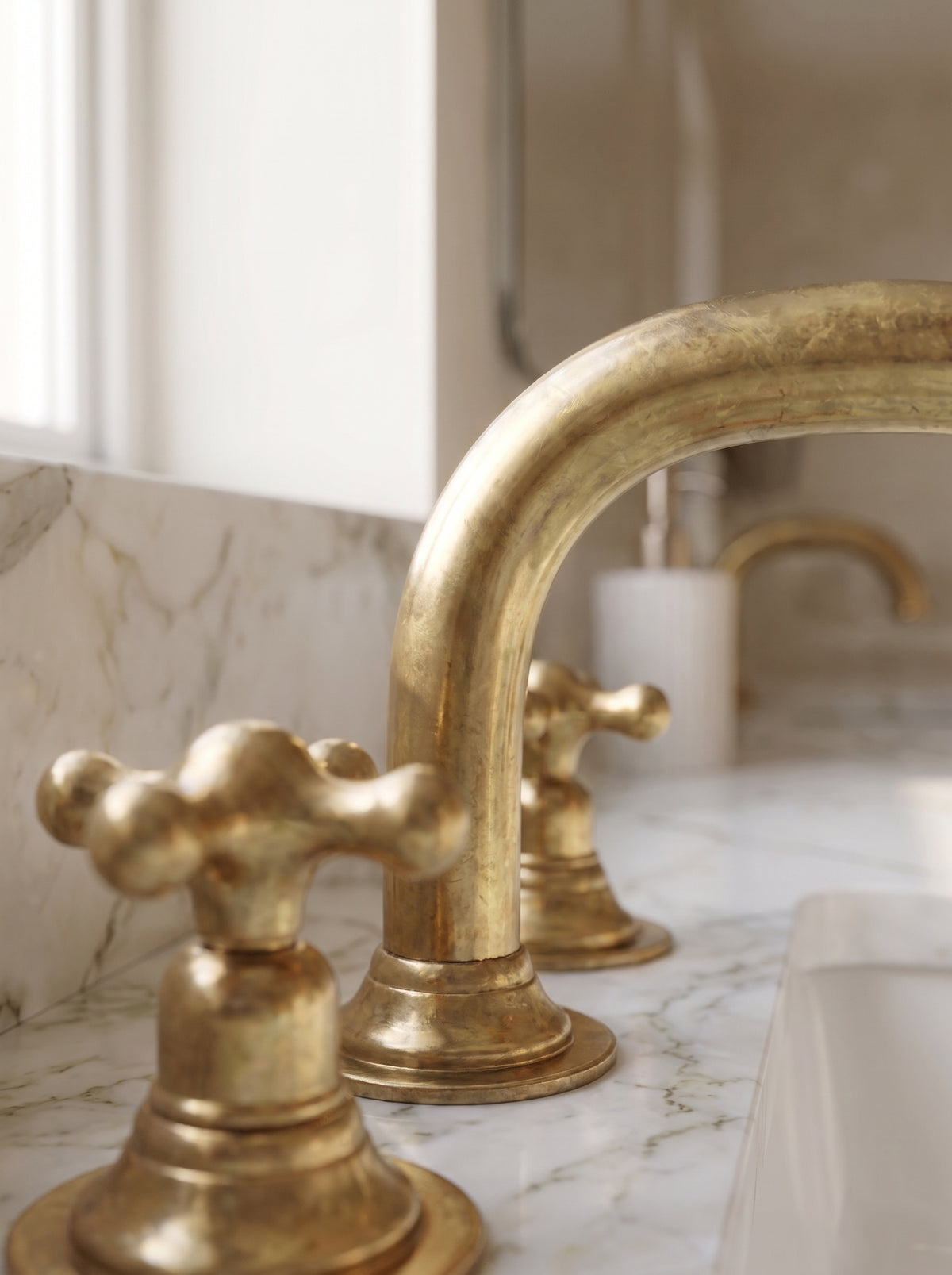 Widespread 3 Holes Solid Unlacquered Brass Faucet, Antique Brass Bathroom Tap