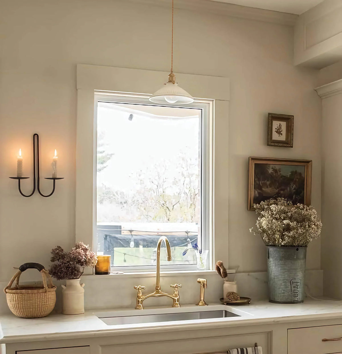 Brass V-Style Bridge Kitchen Faucet, Arched Brass Tap