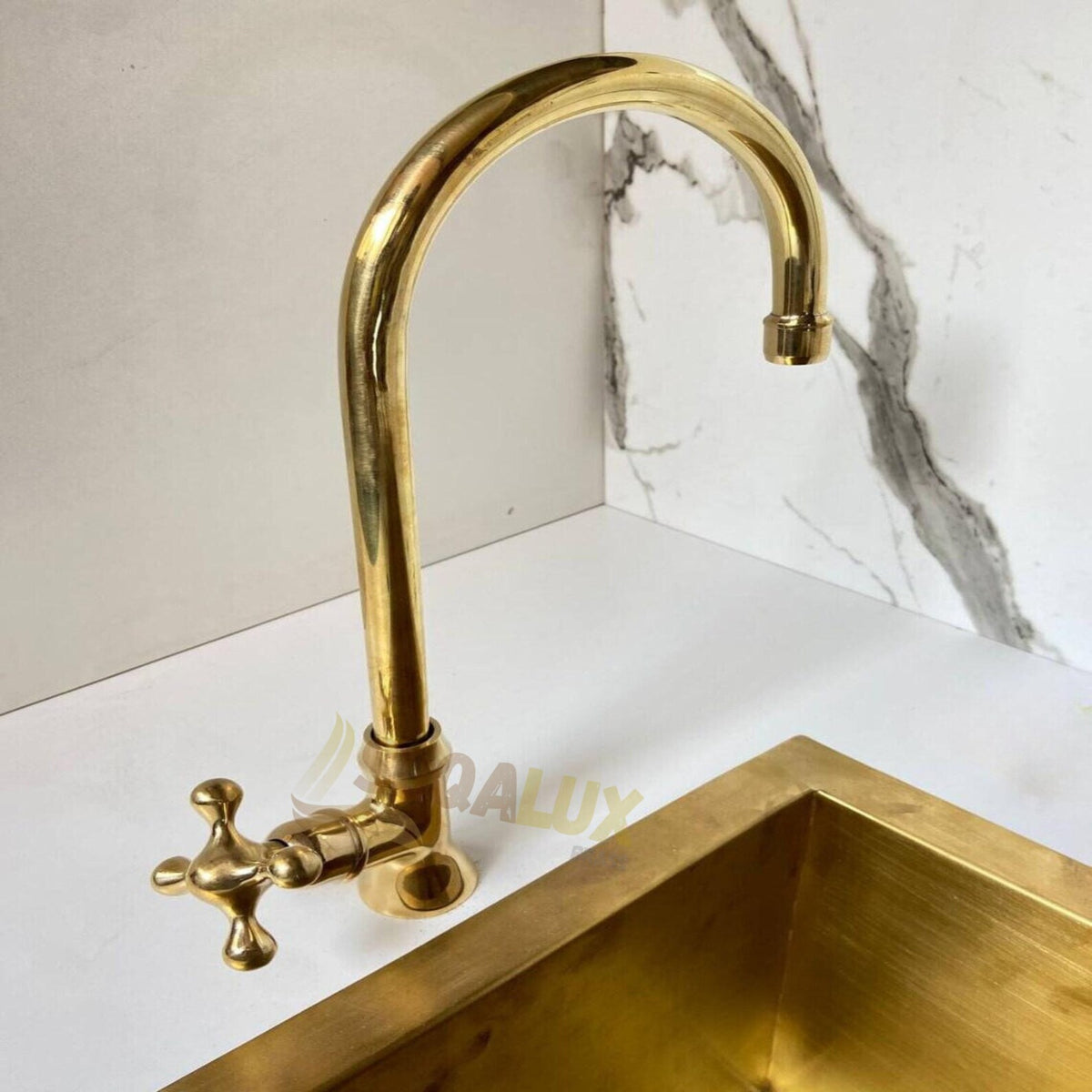Brass Faucet Single Hole - Only Cold Or Hot Water